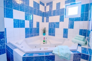 Uklassifisert bilde, 3 av 22, knapp