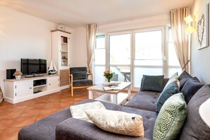 TV, DVD player - Wohnung 2-28 - Residenz am Strand (Zingst)