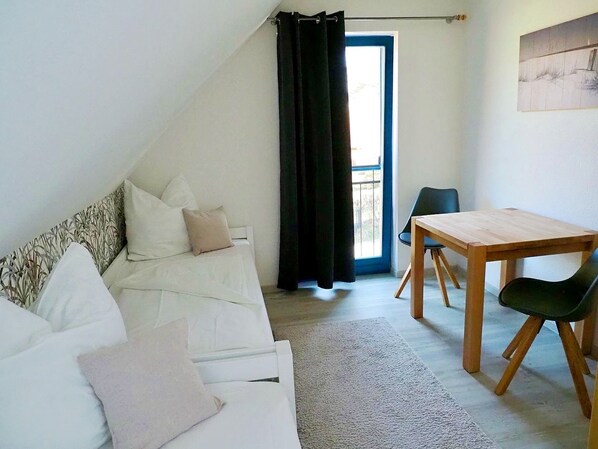 Imagen sin descripción, 1 de 17, botón