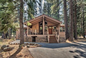 Exterior - Dog-Friendly Northstar Ski House 4Bed/3Bath (Truckee)