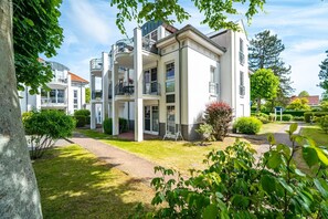 Exterior - Comfortable vacation apartment with balcony, centrally located in Zingst and close to the beach - (Zingst)