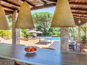 Outdoor dining - Stunning private villa for 10 people with private pool, WIFI, A/C, TV, patio and panoramic view (Calonge)