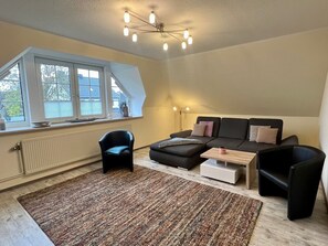 Unclassified image, 5 of 21, button