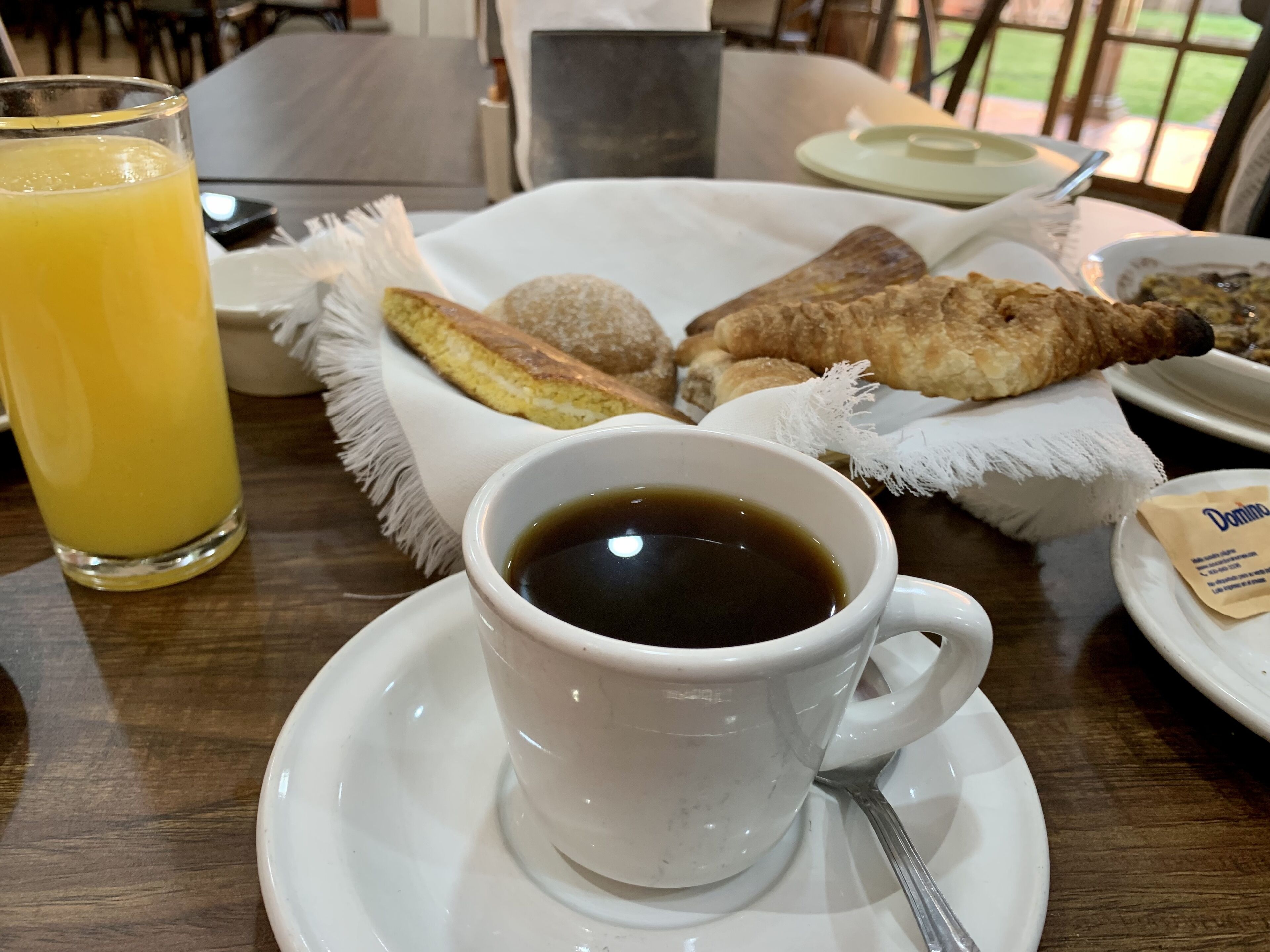 daily full breakfast (mxn 110 per person)