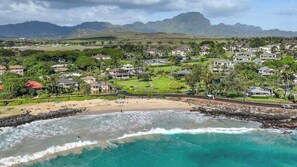 Beach nearby - 4 Bedroom Home with AC Located a Minute From the Beach, Snorkeling & Swimming (koloa)