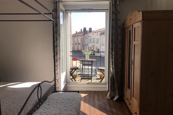 1 soverom, strykejern/-brett og sengetøy