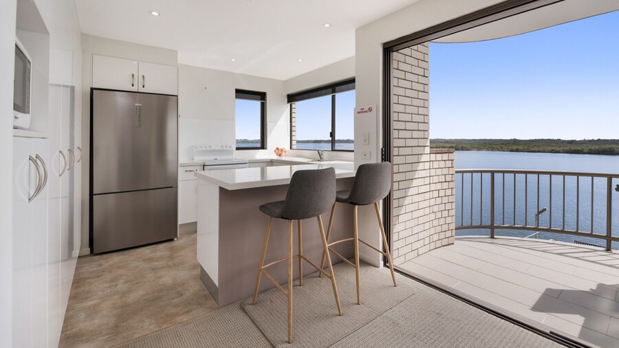 Wharf Lodge