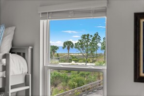 3 bedrooms, desk, iron/ironing board, travel cot