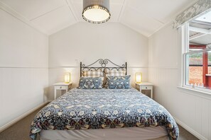 2 habitaciones, tabla de planchar con plancha y wifi 