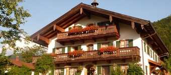 Vacation cottage 30sqm, terrace, kitchen, 1 living-bedroom, max 2 p. WLAN