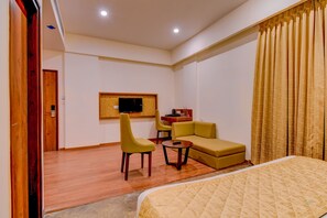 43-inch LED TV with satellite channels, TV