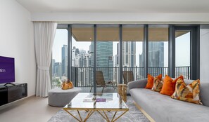 Luxury-Apartment, Stadtblick | Wohnbereich