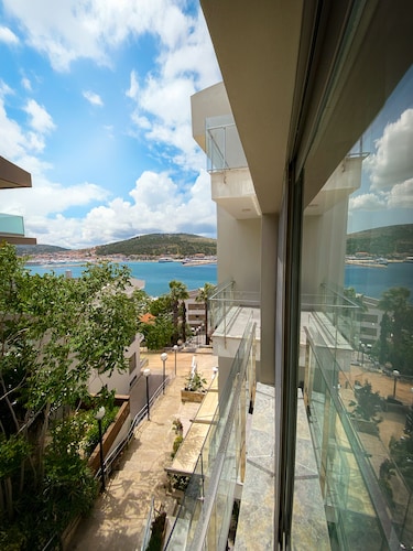 Sahil Otel