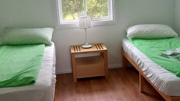 5 makuuhuonetta, ilmainen Wi-Fi, vuodevaatteet