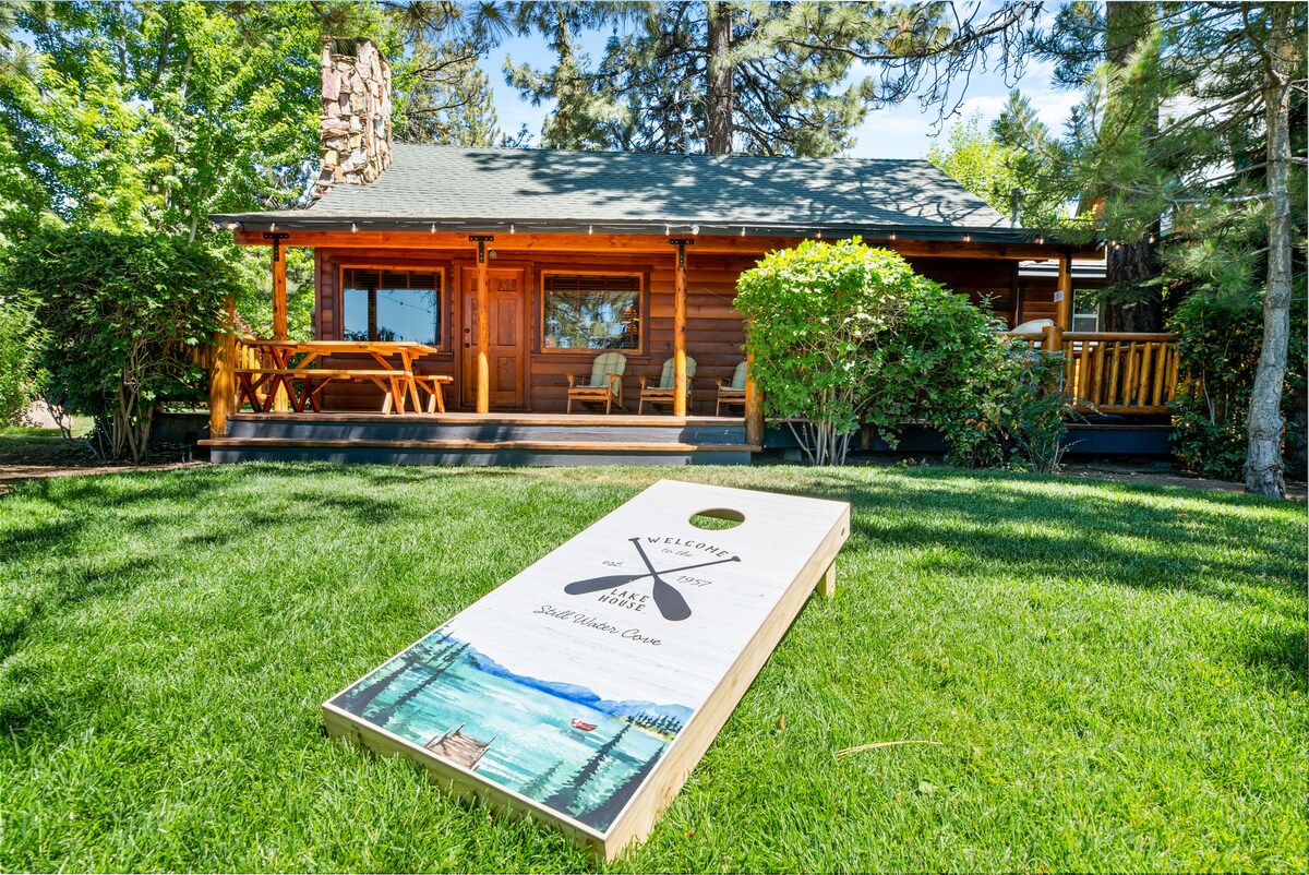 Stillwater Cove Lakefront - Lakefront, Boat Dock, Pet Friendly, Fenced Yard