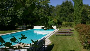 House, Ensuite | Outdoor pool