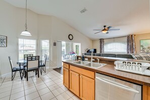 Interior - 11 Mi to Disney: Family-Friendly Home in Davenport (Davenport)