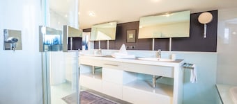 Apartment "Tubris Living" with Mountain View, Terrace & Wi-Fi