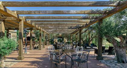 Casa de vacaciones "Mas Renart" con vistas a la montaña, piscina, Wi-Fi, jardín y terraza