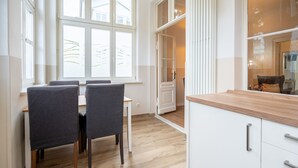 Uklassifisert bilde, 5 av 16, knapp