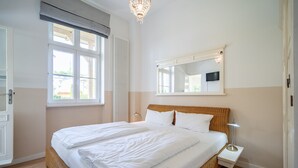 Uklassifisert bilde, 3 av 16, knapp