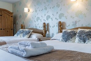 Superior Double or Twin Room | Hypo-allergenic bedding, individually decorated, individually furnished - The Littleton Arms (Stafford)