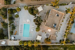 Exterior - Villa Divina with Hot Tub and Private Pool (Marina di Mancaversa)