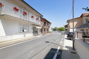 Exterior - 'Appartamento 9' Near the Beach with Wi-Fi & Balcony (Ameglia)