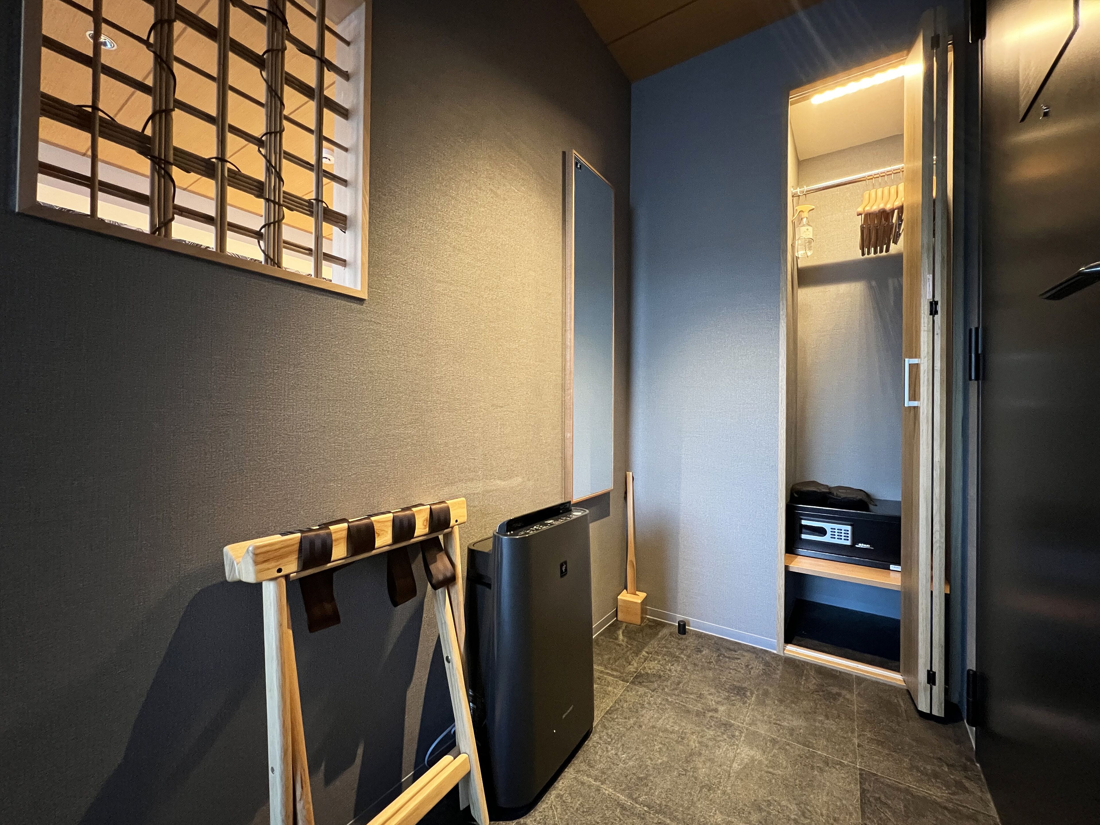 basic twin room, multiple beds | 1 bedroom, down duvets, desk, free wifi