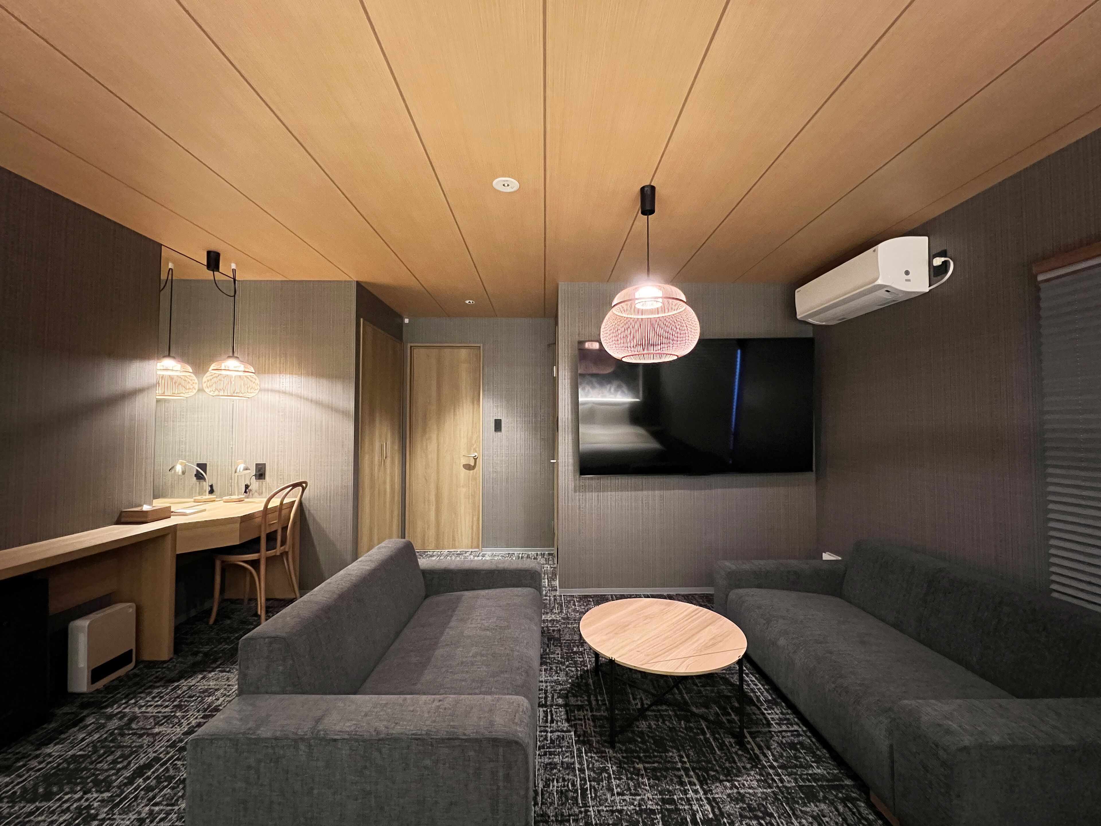 river view royal suite | 1 bedroom, down duvets, desk, free wifi