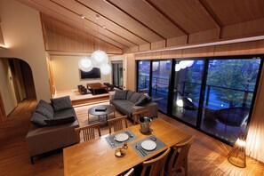 Chambre Royale, non-fumeur, vue fleuve (Suite)