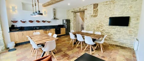 TV de tela plana 60 cm com canais digitais, TV