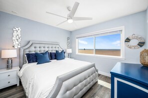 4 Schlafzimmer, Schreibtisch, Reisekinderbett, WLAN