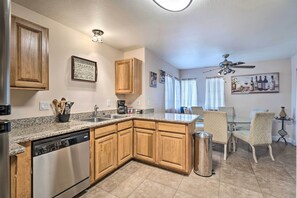 Fridge, microwave, stovetop, dishwasher