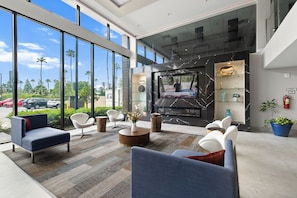 Sala de estar en el lobby
