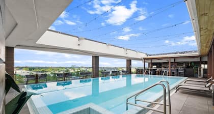 Cambria Hotel Orlando Universal Blvd