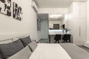 Executive Studio