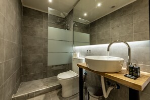 Executive Studio | Bathroom - City Center Executive Flat Stadiou (Athens)