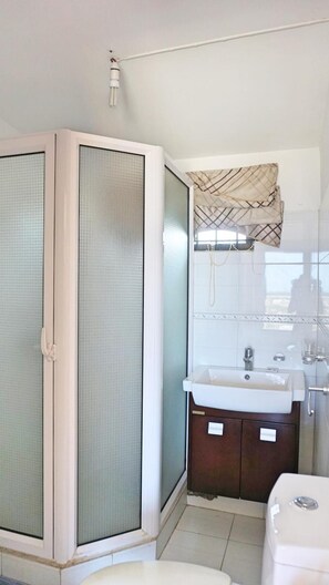 Een douche, een haardroger