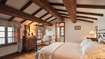 3 Schlafzimmer, Bügeleisen/Bügelbrett, Reisekinderbett, kostenloses WLAN