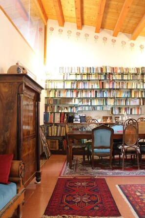 Interior - Vucciria's Holiday Home (Palermo)