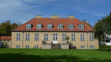 Overnatningsstedets facade