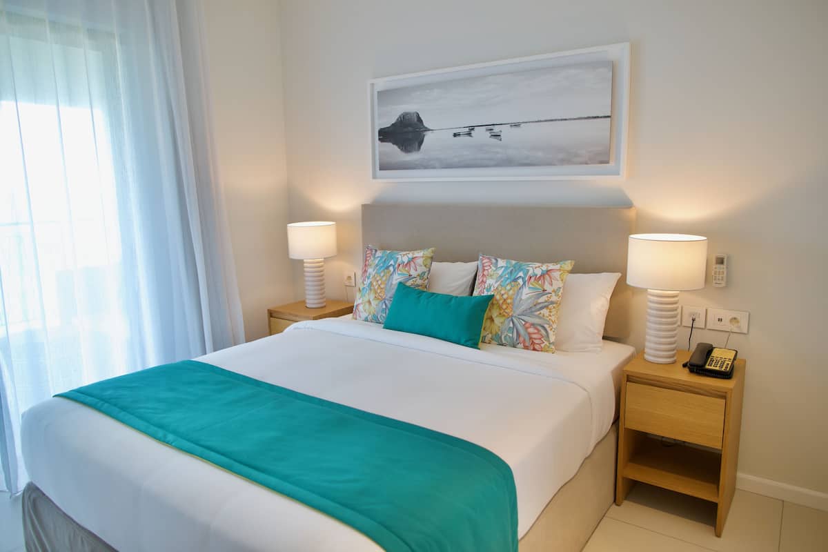 1 bedroom, hypo-allergenic bedding, in-room safe, individually decorated