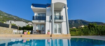4 bedroom luxury villa papaya for rent in ovacık oludeniz