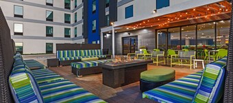 韦瑟福德希尔顿欢朋2套房