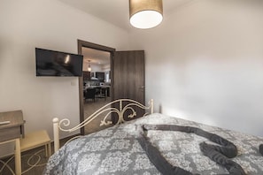 2 habitaciones, escritorio y insonorización 
