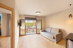 34-inch flat-screen TV with digital channels