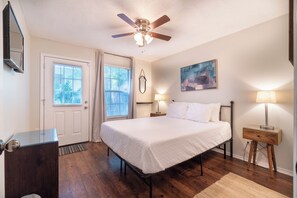 2 habitaciones, escritorio, wifi y ropa de cama