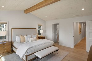 3 bedrooms, iron/ironing board, WiFi, bed sheets - Casa Del Sol: New Three Bed 3 Bath overlooking MPCC Fairway (Pebble Beach)