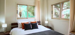 1 bedroom, in-room safe, blackout drapes, soundproofing